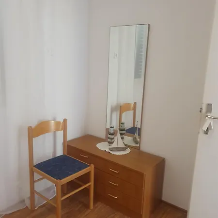 아파트 Nikica 푸나트